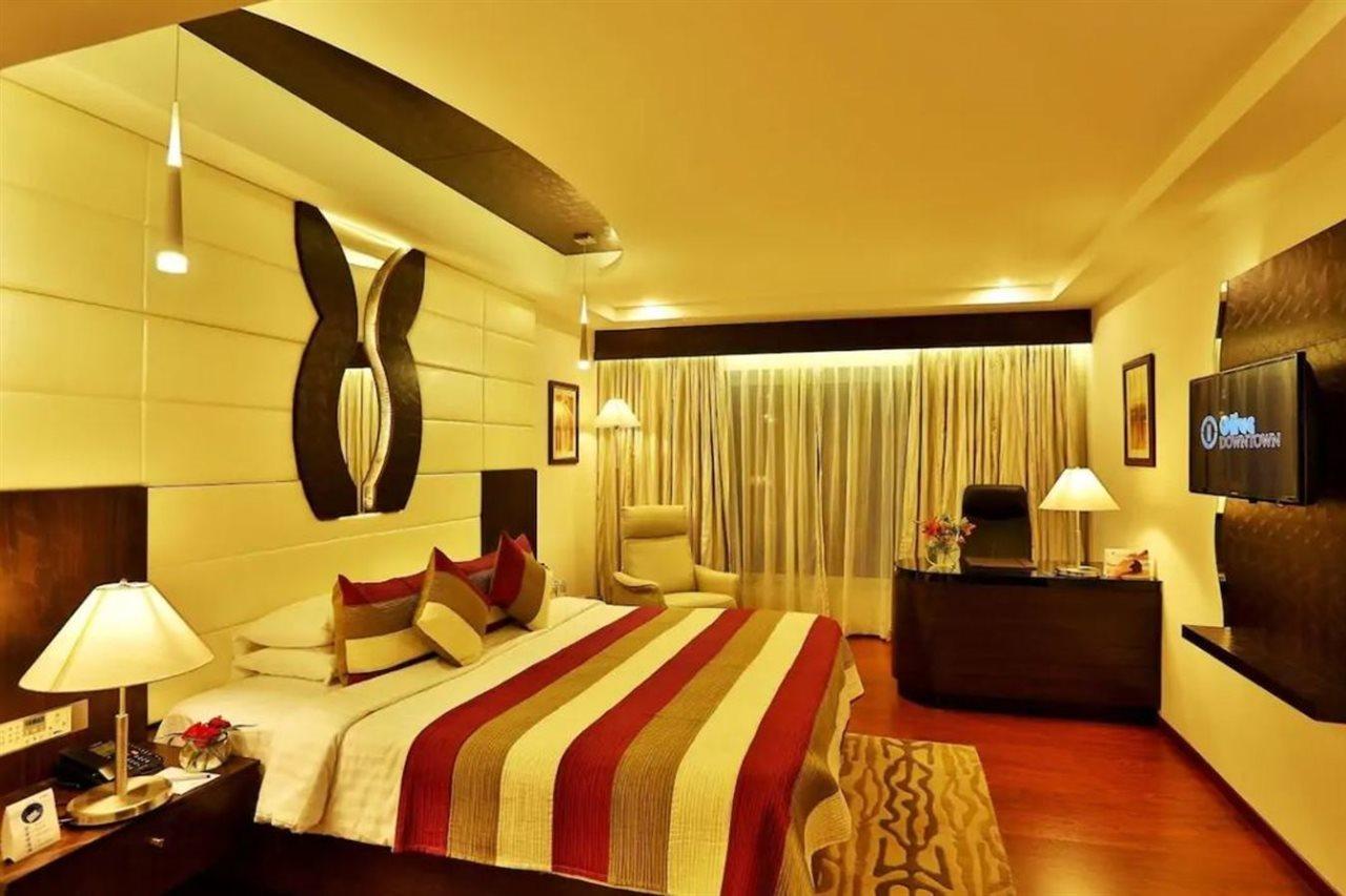 Olive Downtown Hotel Kochi Buitenkant foto
