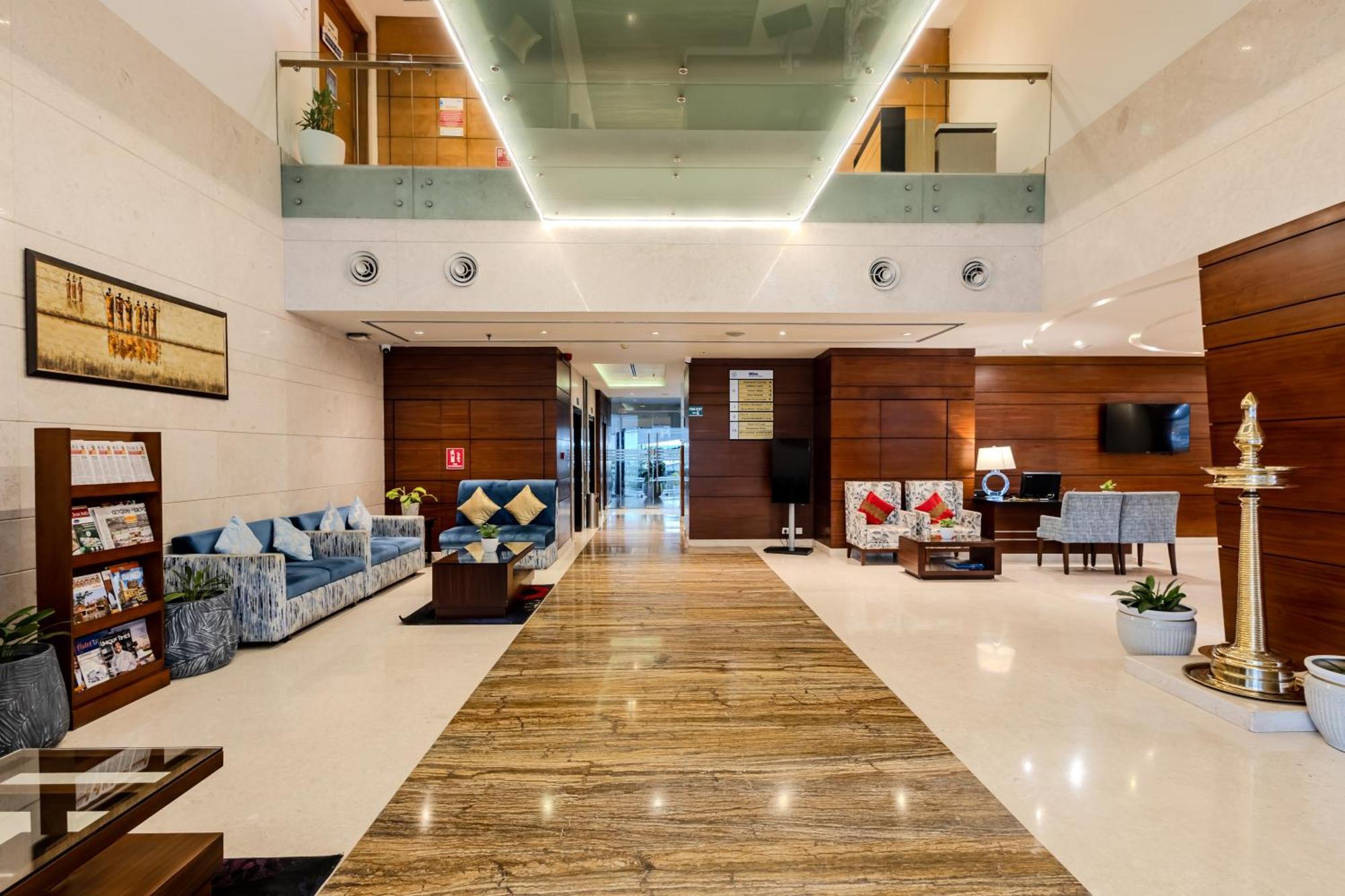 Olive Downtown Hotel Kochi Buitenkant foto